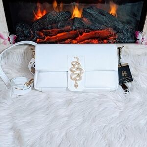 Revolve House of Harlow Snake White Leather handbag🐍🤍